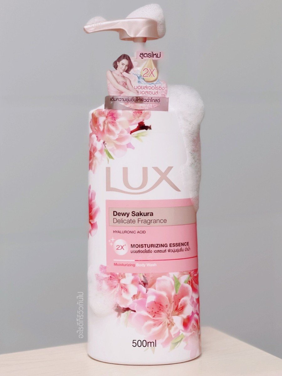Lux Dewy Sakura Moisturizing Body Wash 500ml
